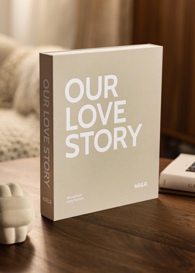 KAILA OUR LOVE STORY Grey - Coffee Table Photo Album (60 Svarta Sidor)