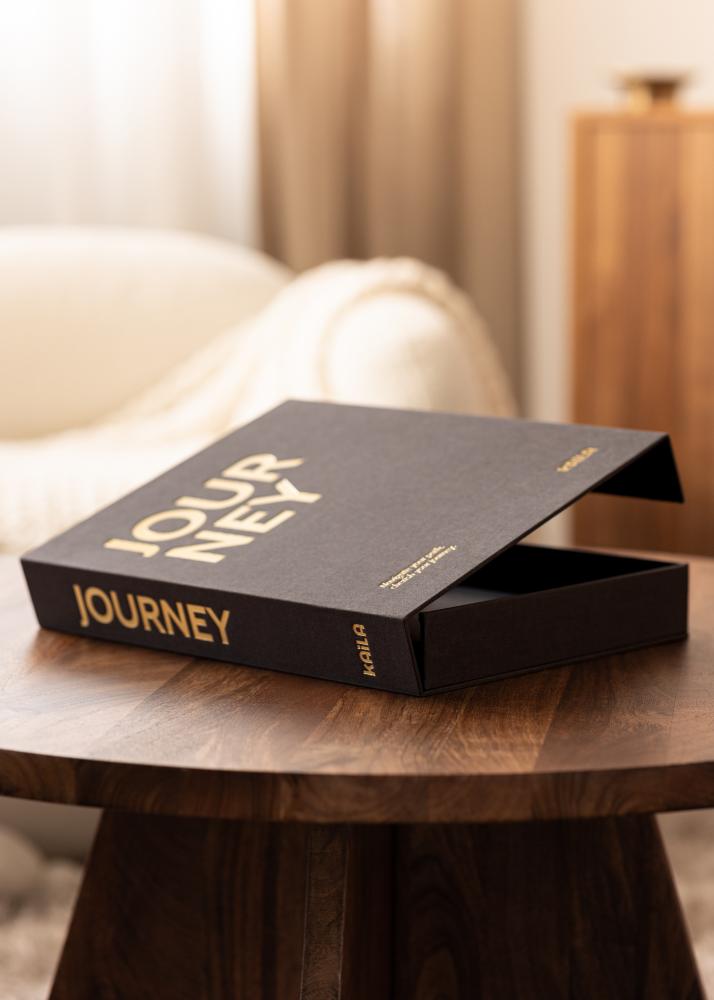 KAILA JOURNEY Black - Coffee Table Photo Album (60 Svarta Sidor / 30 Blad)