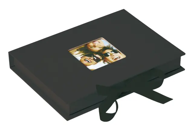 Fun Fotobox - Svart (Passar 70 st bilder i 10x15 / 13x18 cm format)